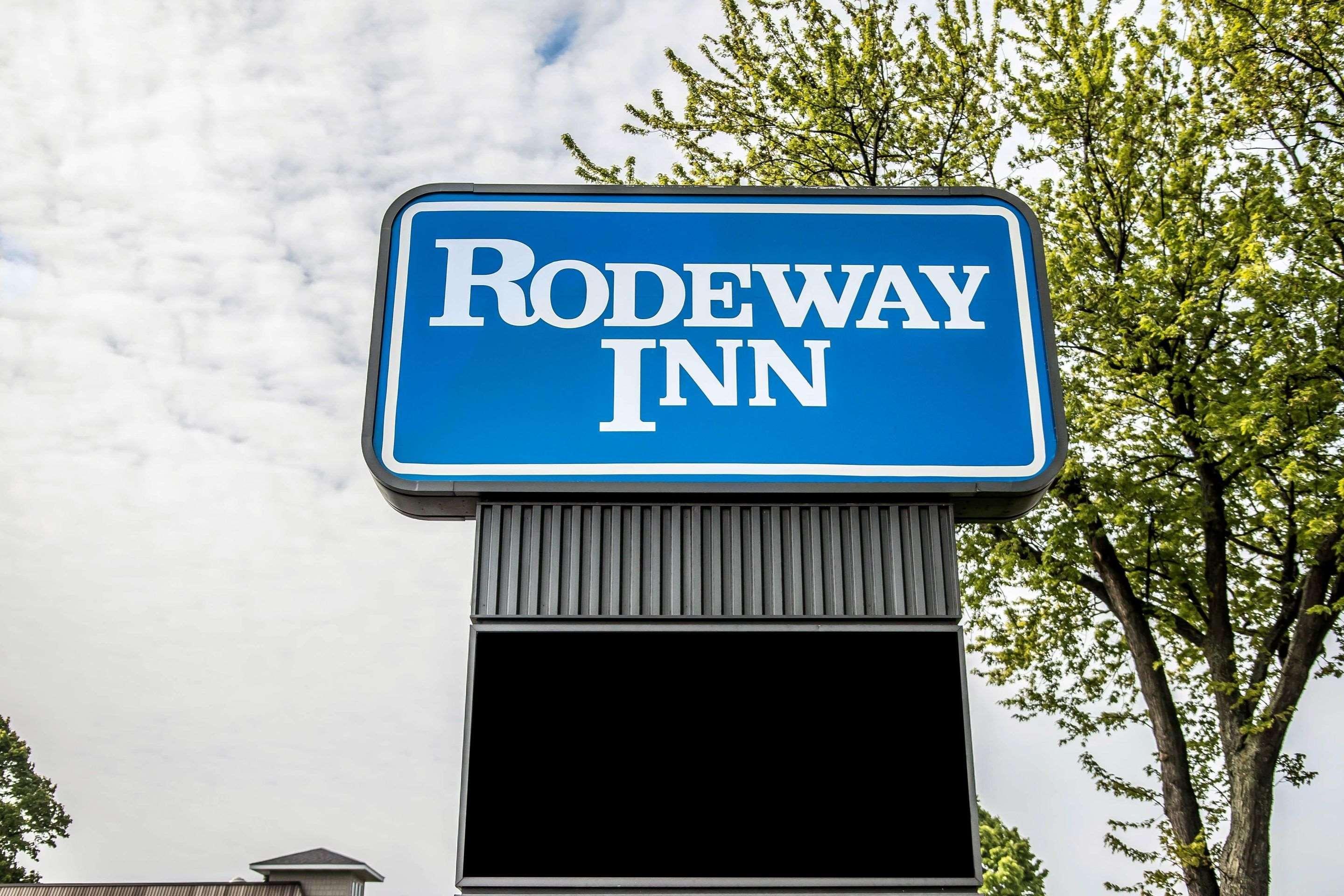 Rodeway Inn Grand Haven Esterno foto